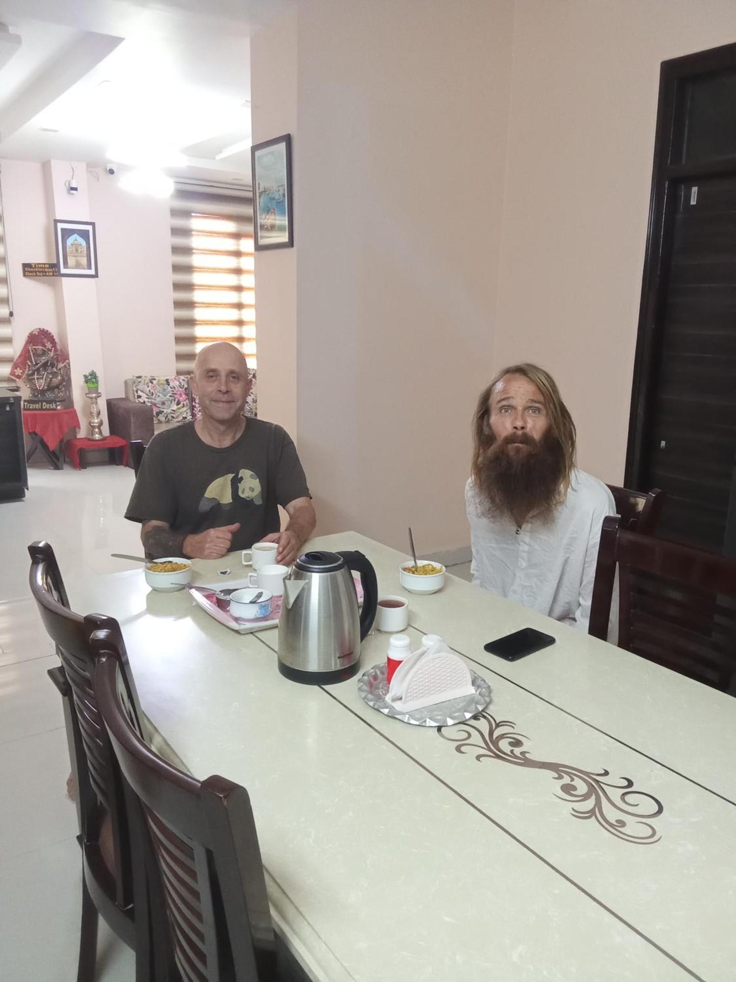 Shakti Villa Home Stay อัครา ภายนอก รูปภาพ