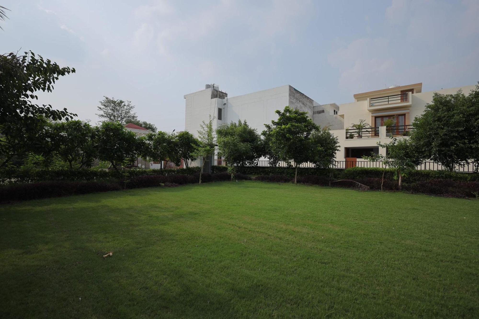 Shakti Villa Home Stay อัครา ภายนอก รูปภาพ