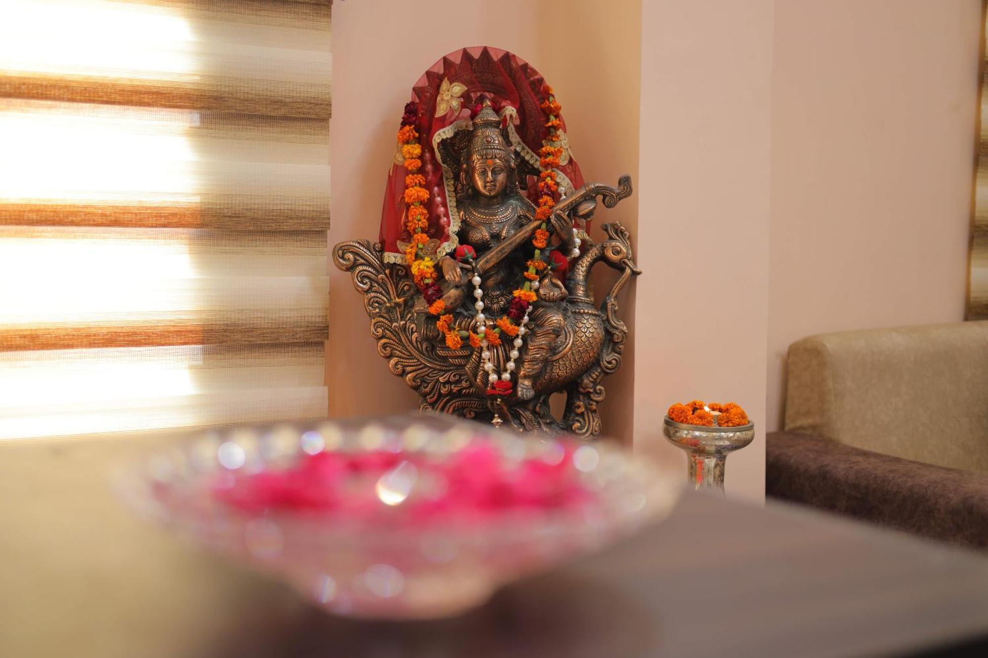 Shakti Villa Home Stay อัครา ภายนอก รูปภาพ