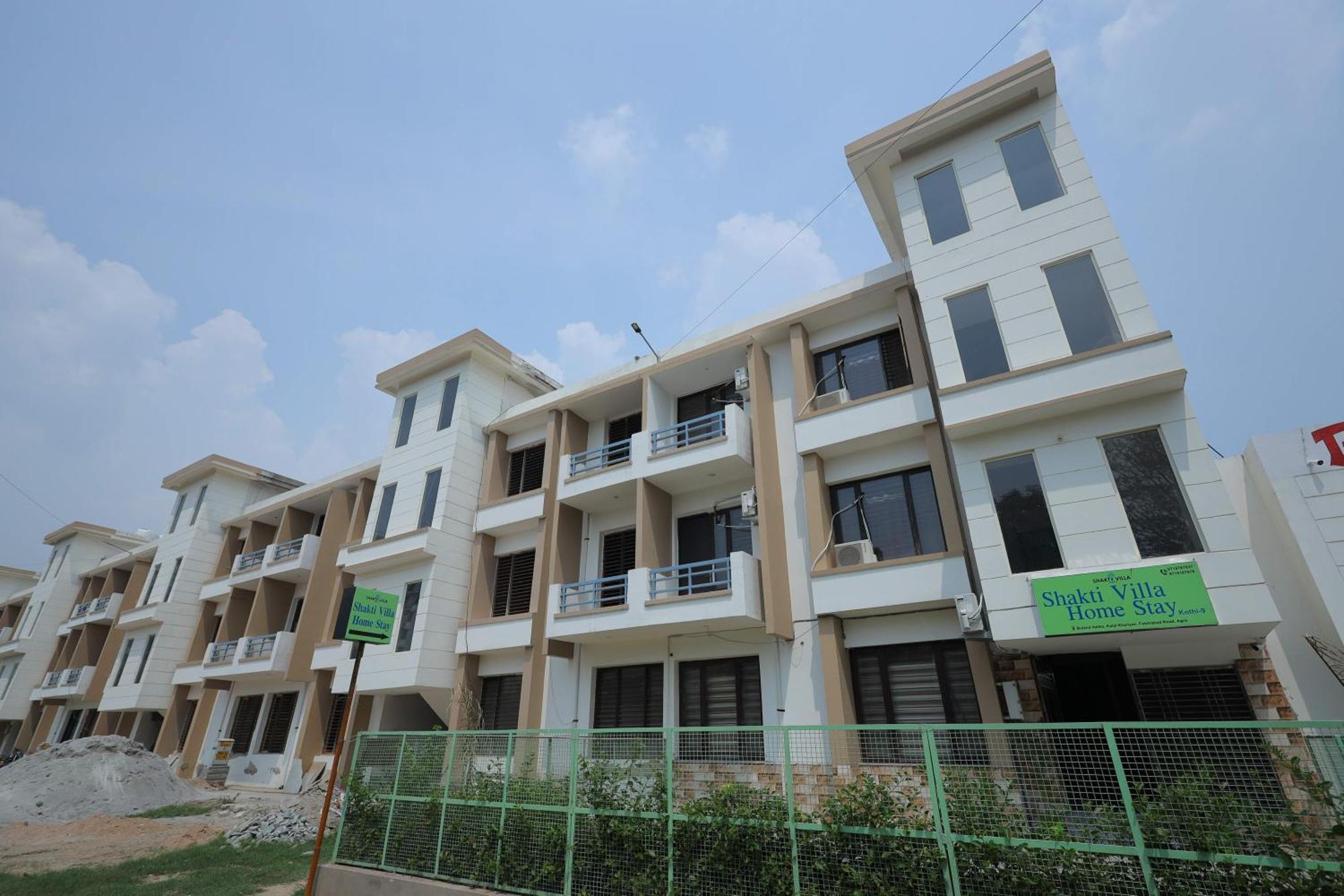 Shakti Villa Home Stay อัครา ภายนอก รูปภาพ